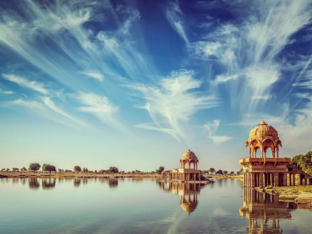Exploration de Jaisalmer : lac Gadisar, forteresse dorée, haveli Nathmal et excursion dans les dunes du Thar