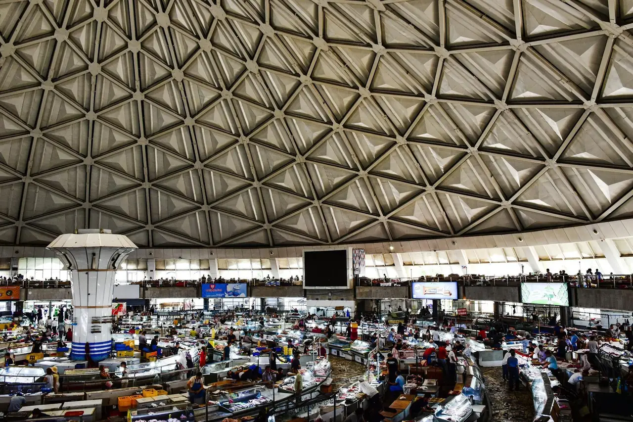 Fin du circuit en Ouzbékistan : visite du bazar de Chorsu à Tachkent et transfert à l'aéroport