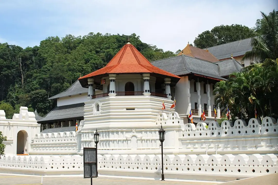 temple-204803_1280.jpg
