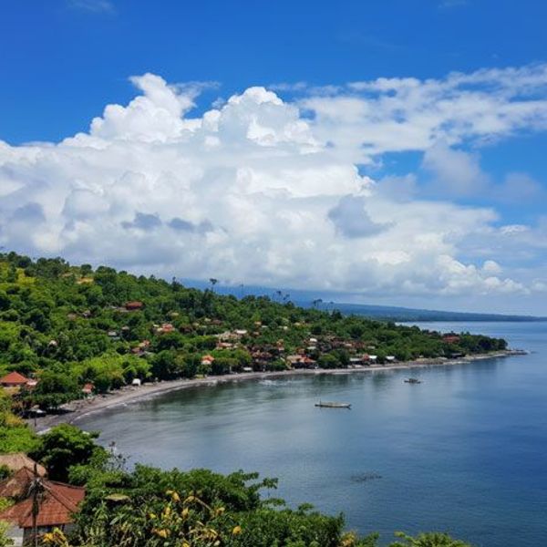 genießen sie ihren freien tag in tejakula am Strand