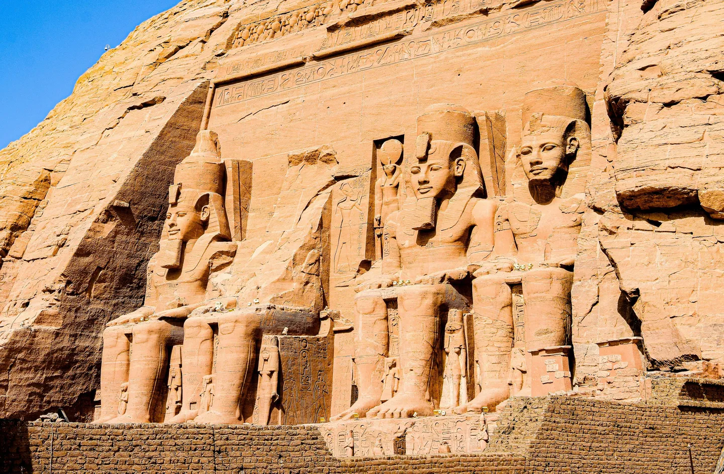 Voyage en Egypte - Les 4 colosses d'Abou Simbel