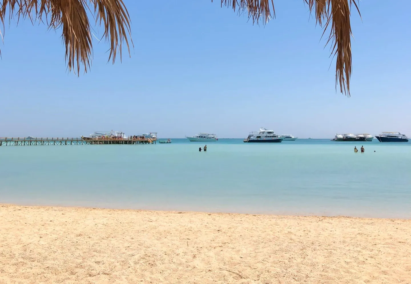 Voyage en Egypte - Vue sur une plage d'eau cristalline à Hourghada