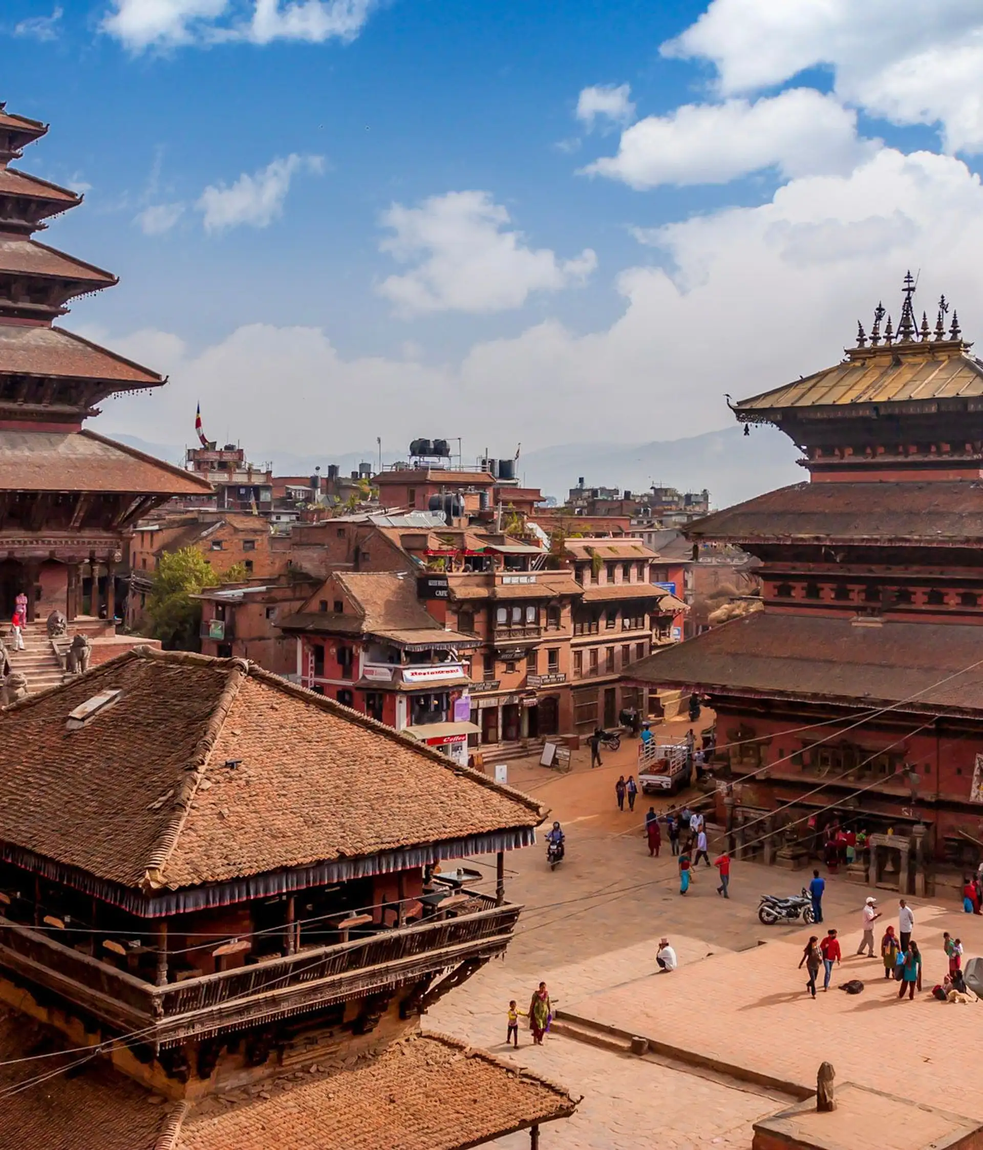 ville-tibet-monasteres-temples