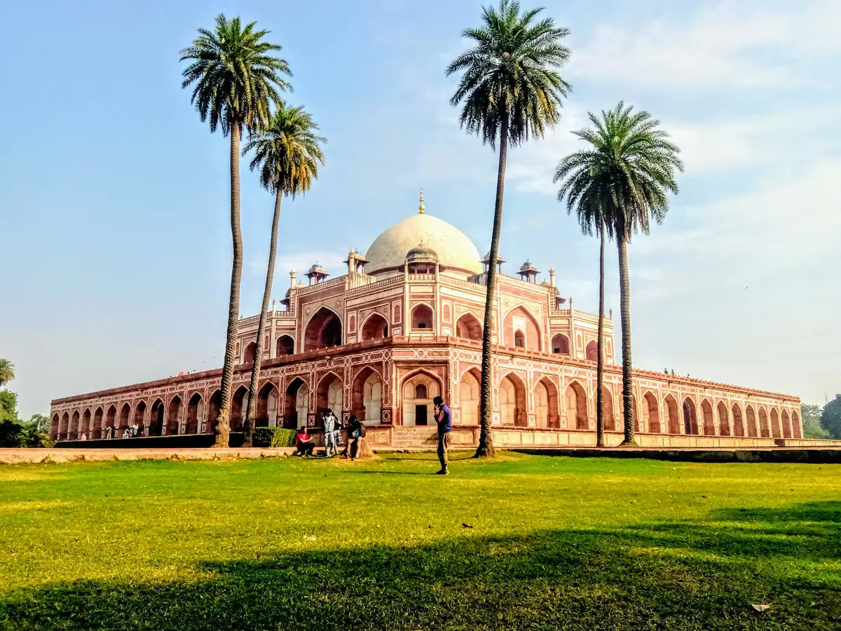 Tombeau Humayun à Delhi avec shanti Travel