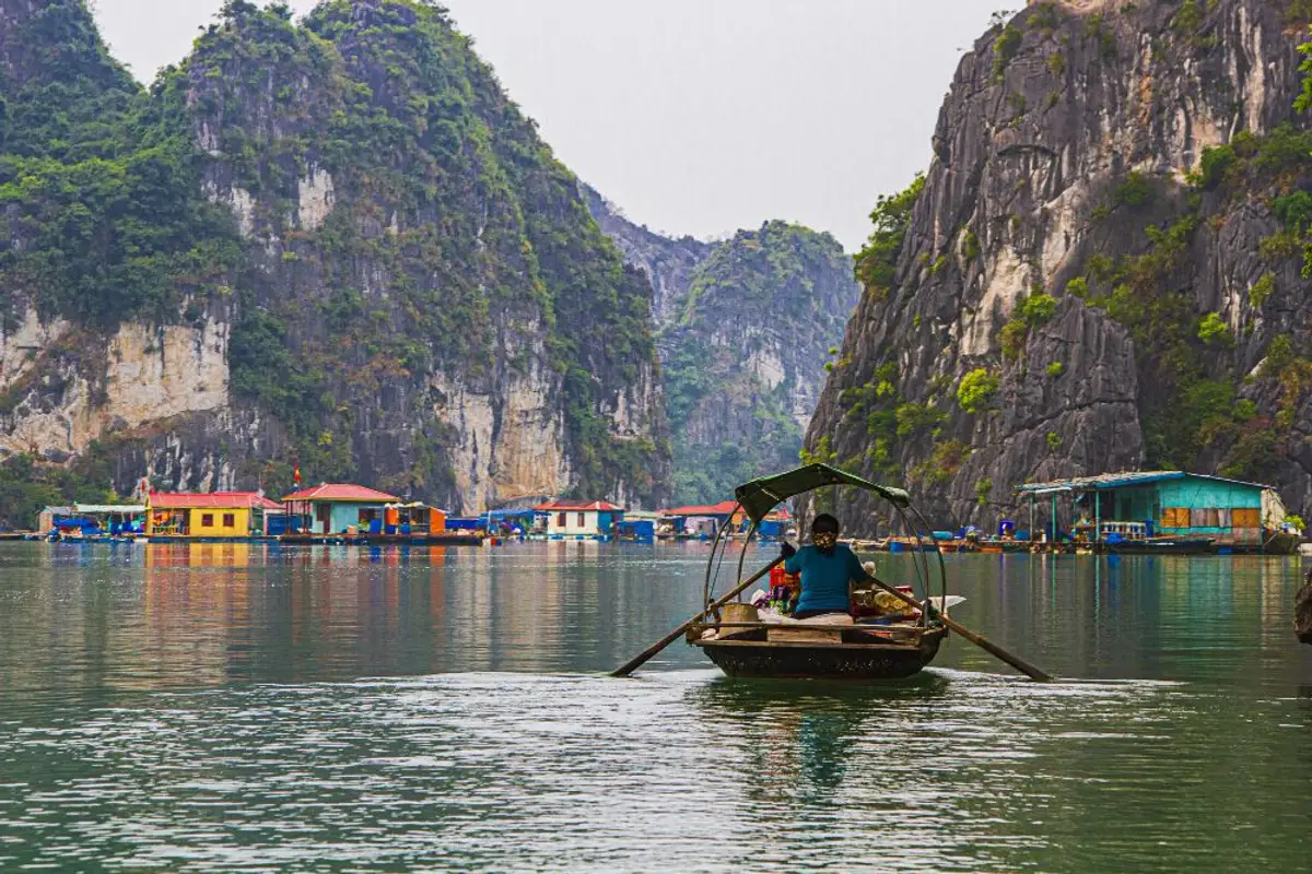 Fahrt zum vung vieng Fischerdorf