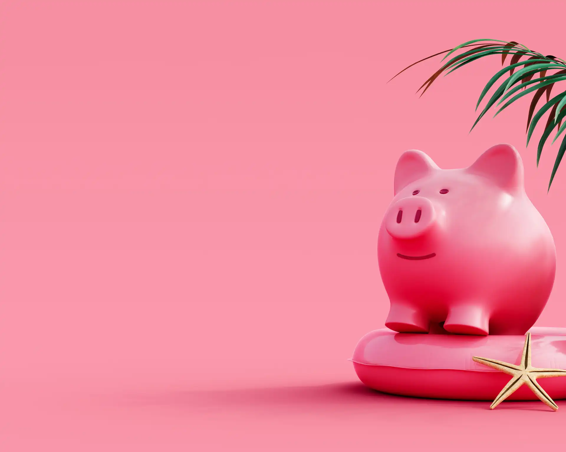 Budget voyage à Bali sur 2 semaines – Tirelire en forme de cochon avec un chapeau de paille et des accessoires de vacances.