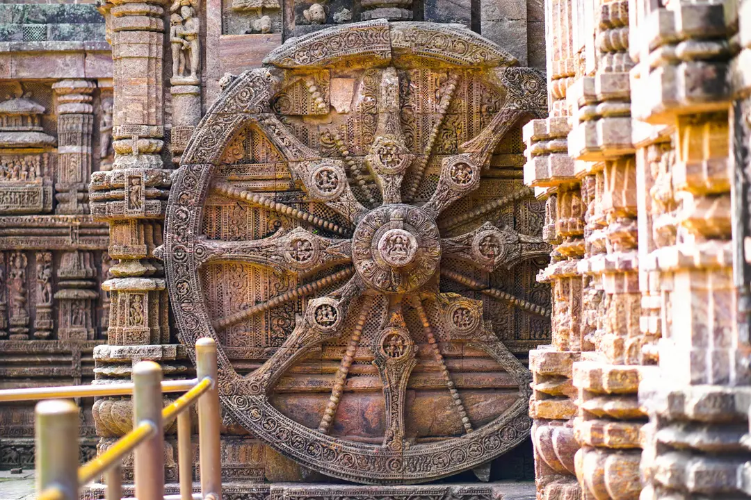 travel-india-sun-temple-konarak-odisha.jpg
