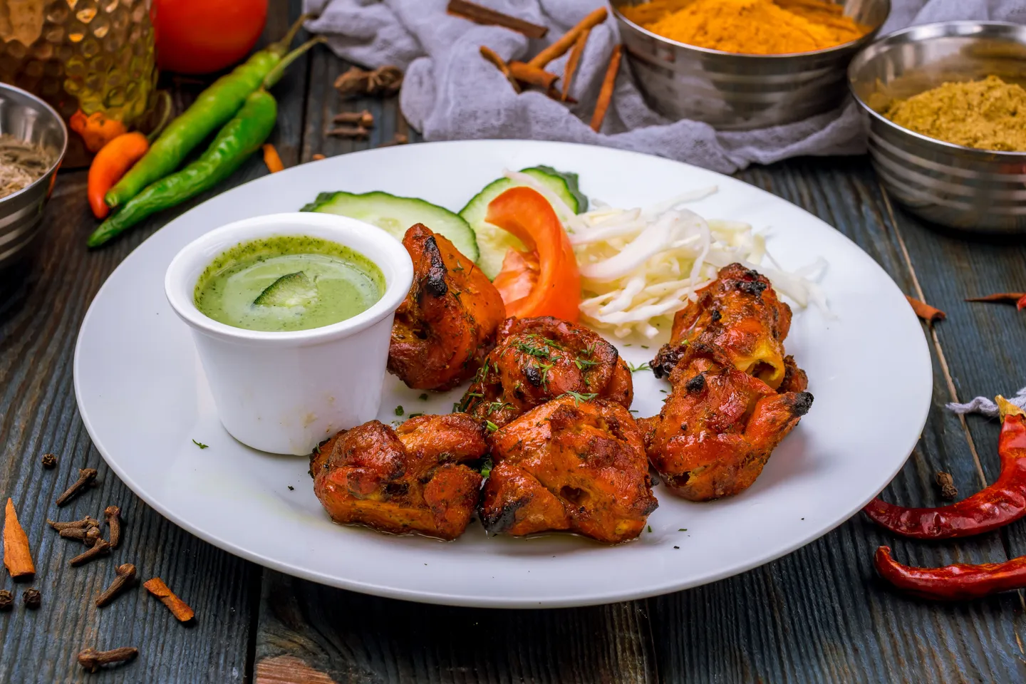Voyage en Inde — poulet tandoori cuisson four tandoor cuisine nord indienne spécialité traditionnelle Shanti Travel