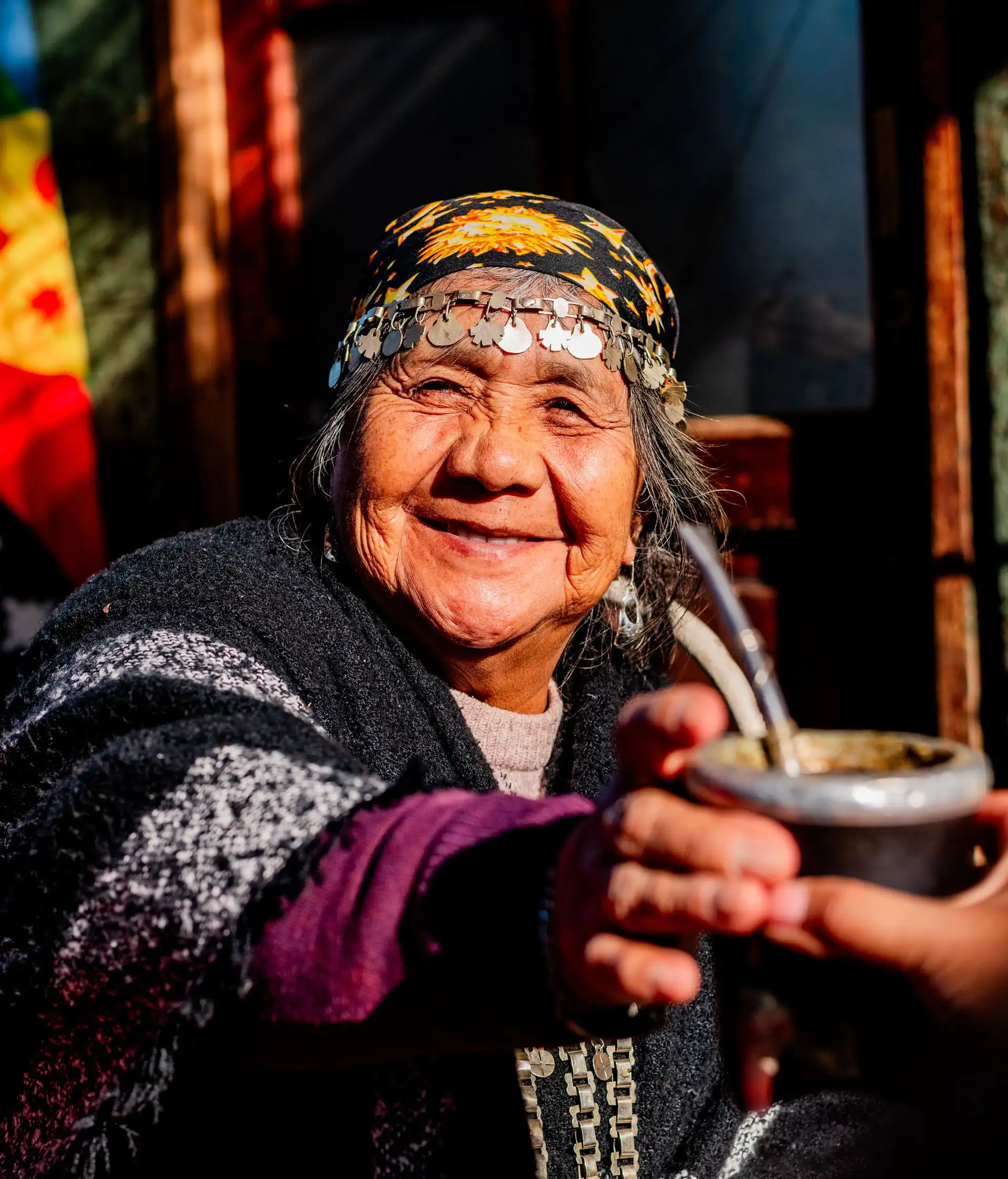 Femme mapuche senior dans la région de San Martín de los Andes, Argentine