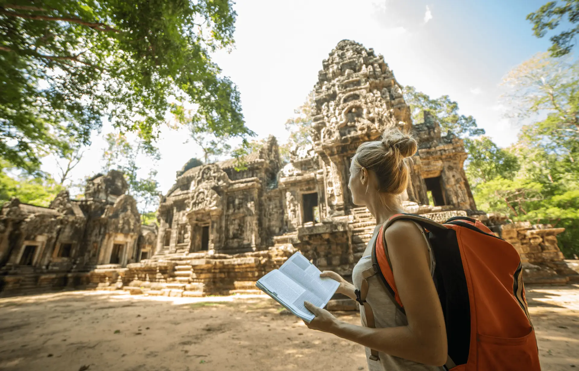 Voyage au Cambodge — chasse au trésor dans les temples d’Angkor à Siem Reap avec énigmes et exploration des sites historiques