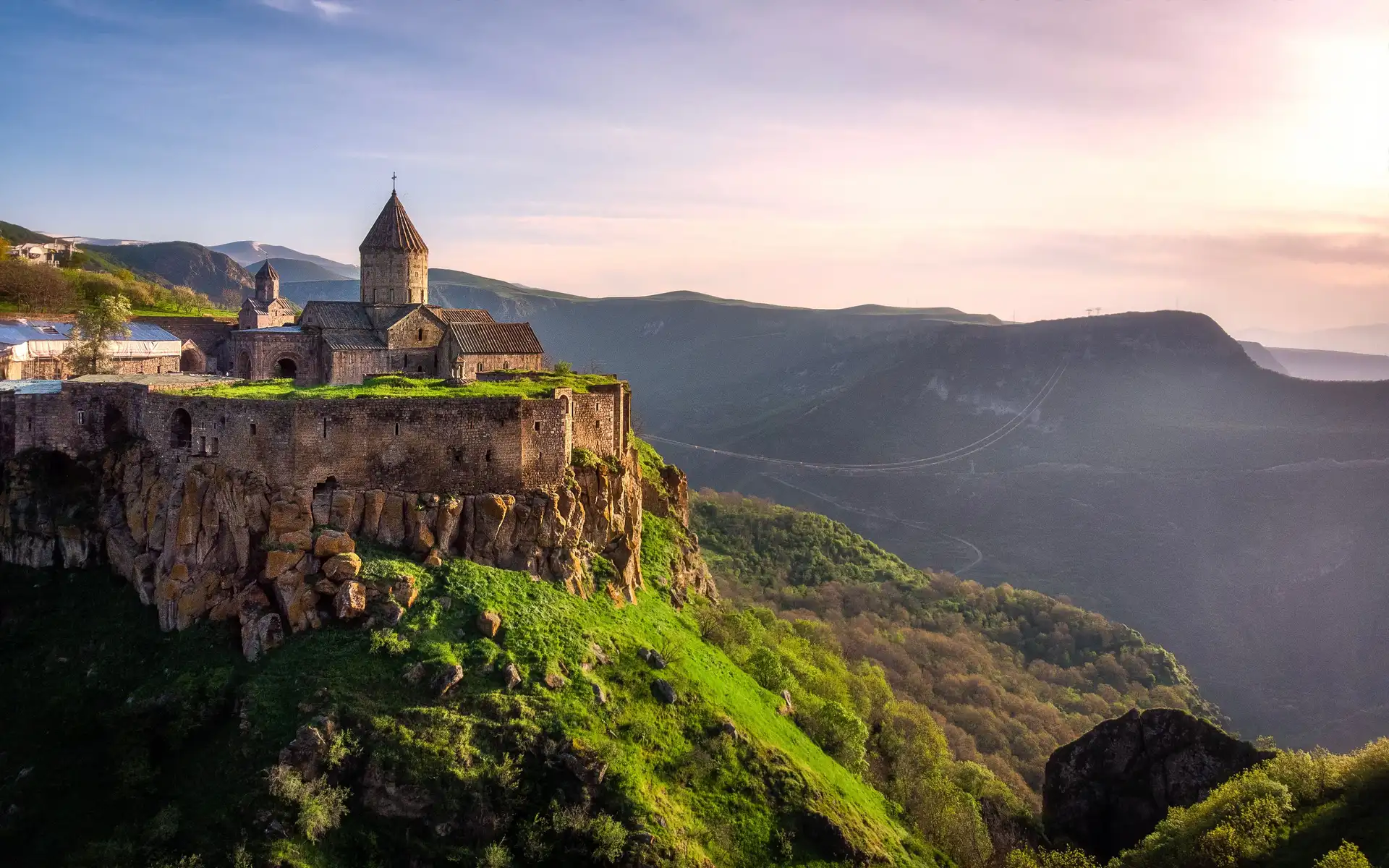 Travel guide Armenia