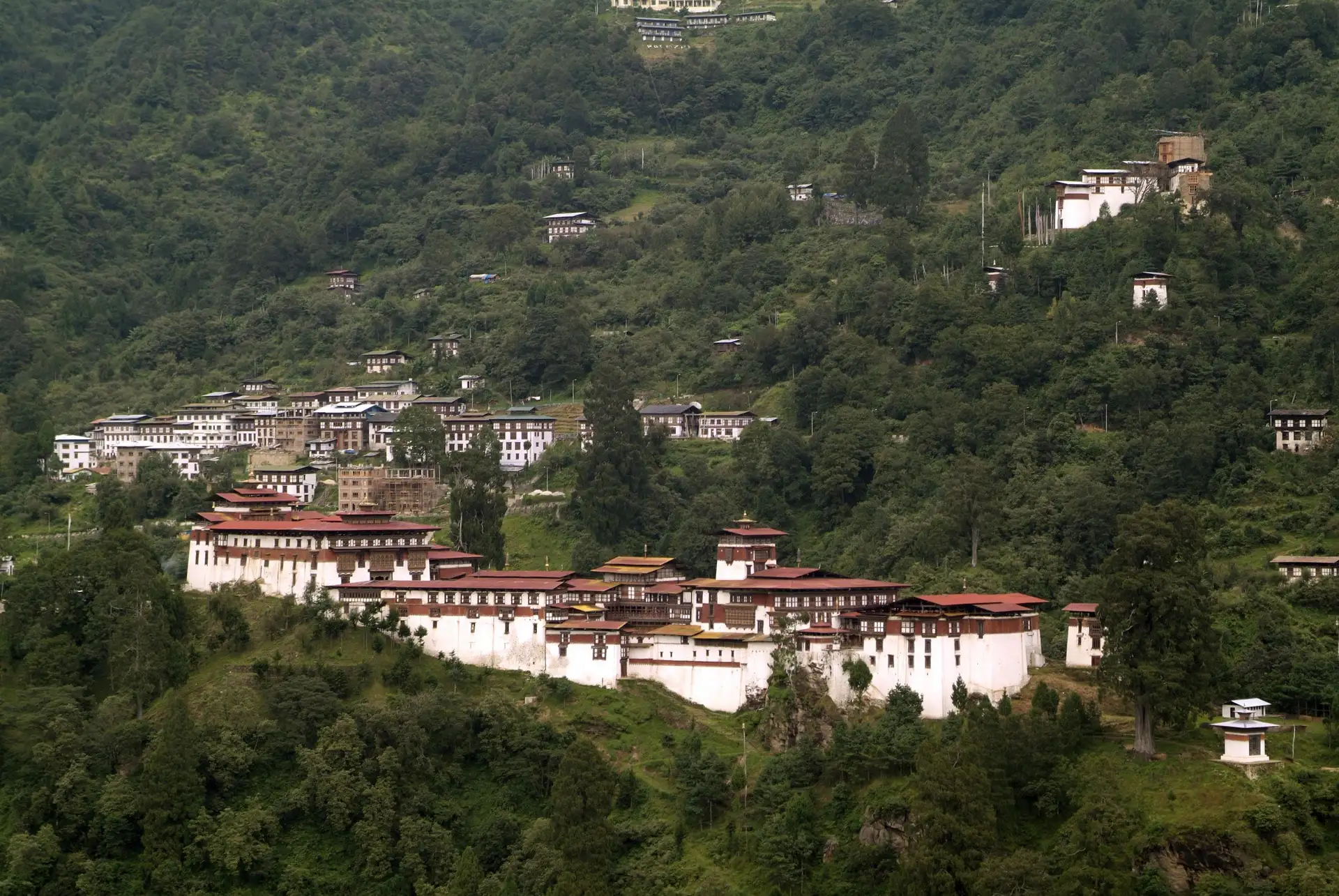 Bhutan-Trongsa-Dzong-et-Nepal