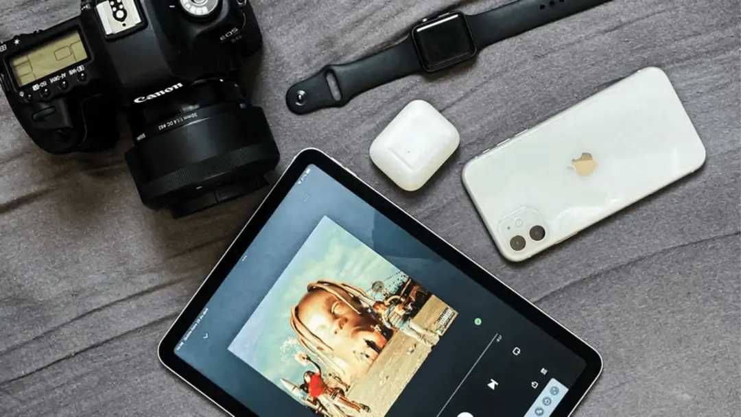 Objets personnels à conserver sous surveillance pendant les visites