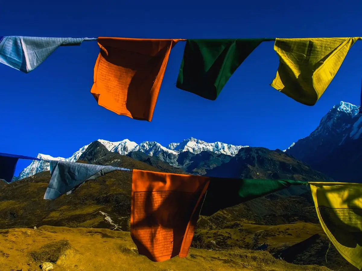 Village-Mountain-Trek-Esat-India-Dzongri
