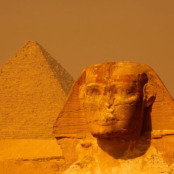 Les pyramides et le sphinx lors d'un voyage au Caire en Egypte
