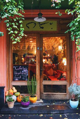 Voyage en Géorgie : Restaurant dans la vieille ville de Tbilissi