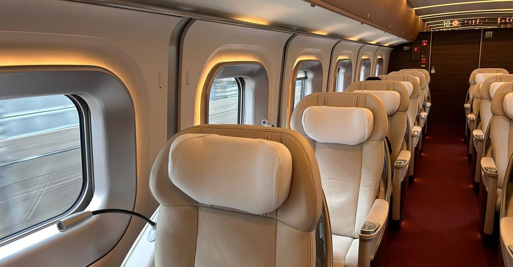 Wagon de la granclass reliant Tokyo et Aomori dans le Tohoku