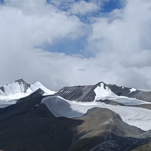 sommets enneigés shanti travel 