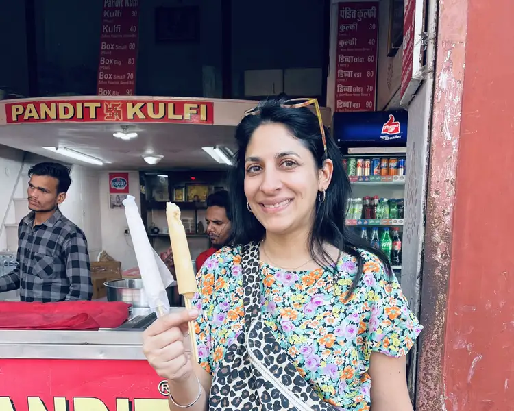 Un food tour avec Sanjee lors d'un voyage culinaire en Inde
