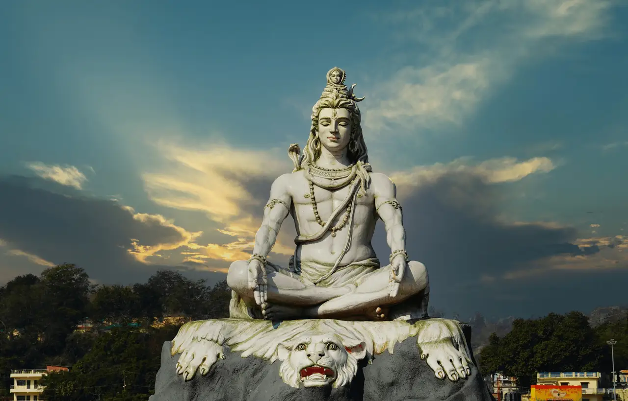 Une statue de Shiva 