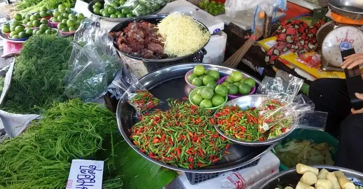 Indonesische Küche in Indonesien