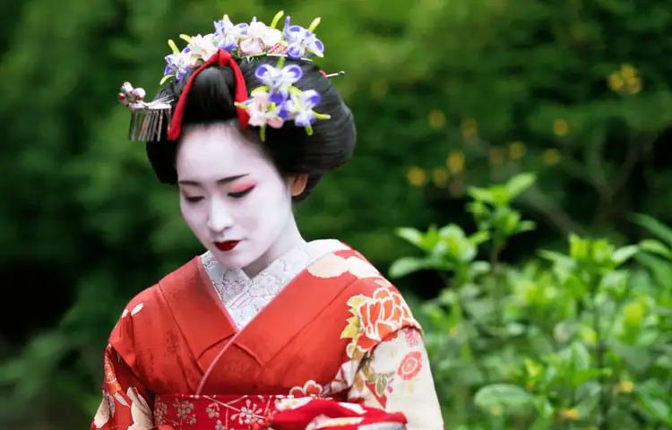 Voyages et Japon - Portrait de geisha de Kyoto