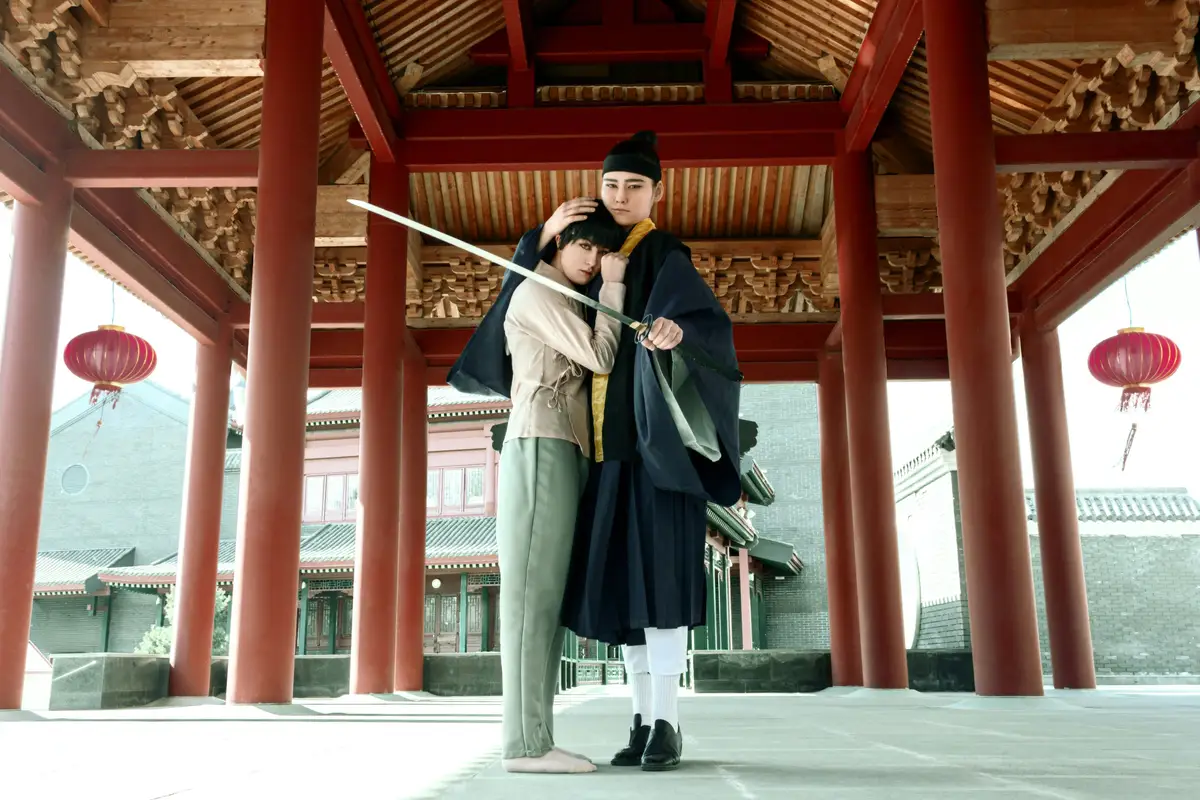 Voyage au Japon - Couple de samouraïs dans un temple