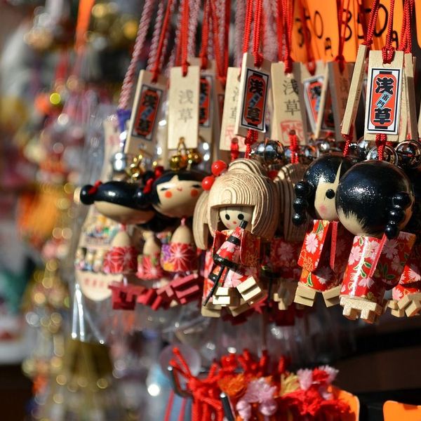 Voyage en Asie – figurines de personnages manga exposées en boutique au Japon