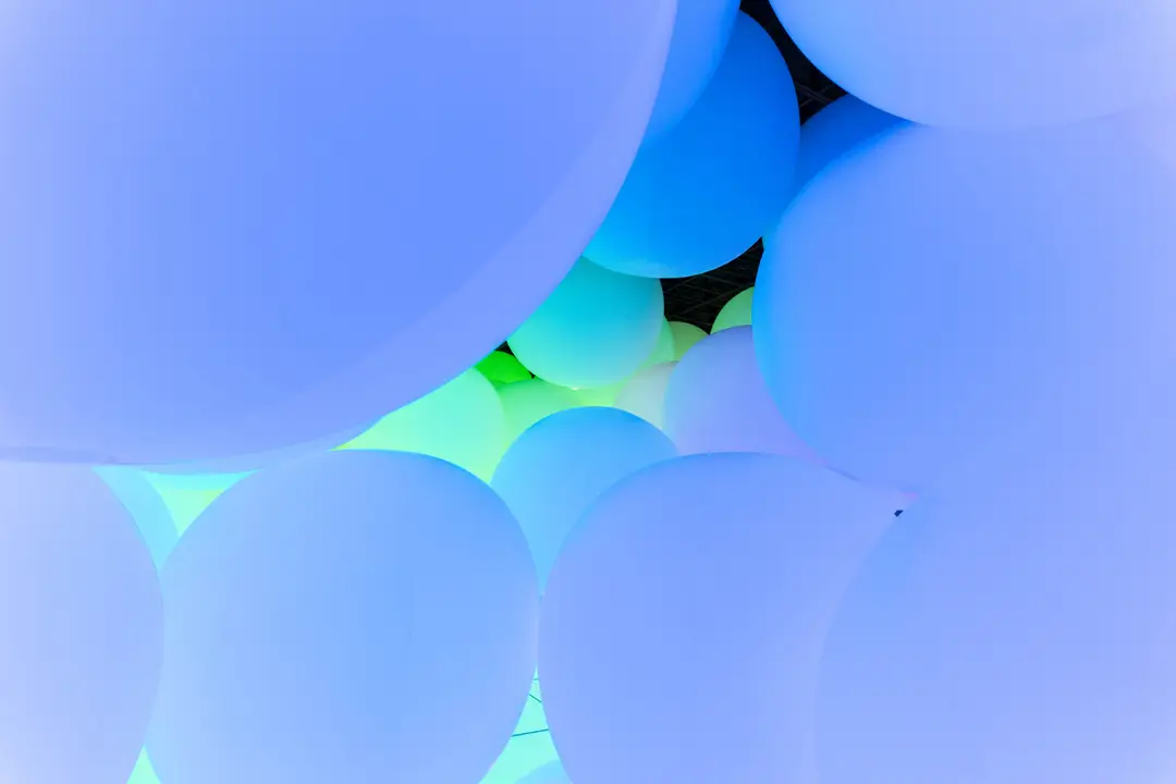 Une des salles du teamlab Planets à Tokyo