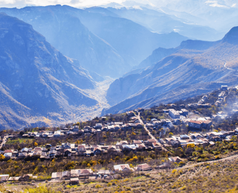Goris-paysage-montagne