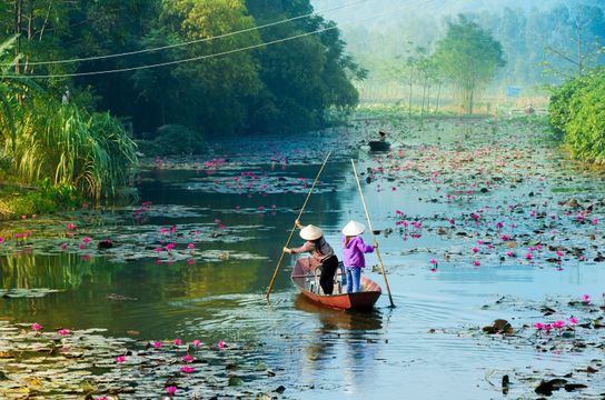 huong-pagoda-hanoi