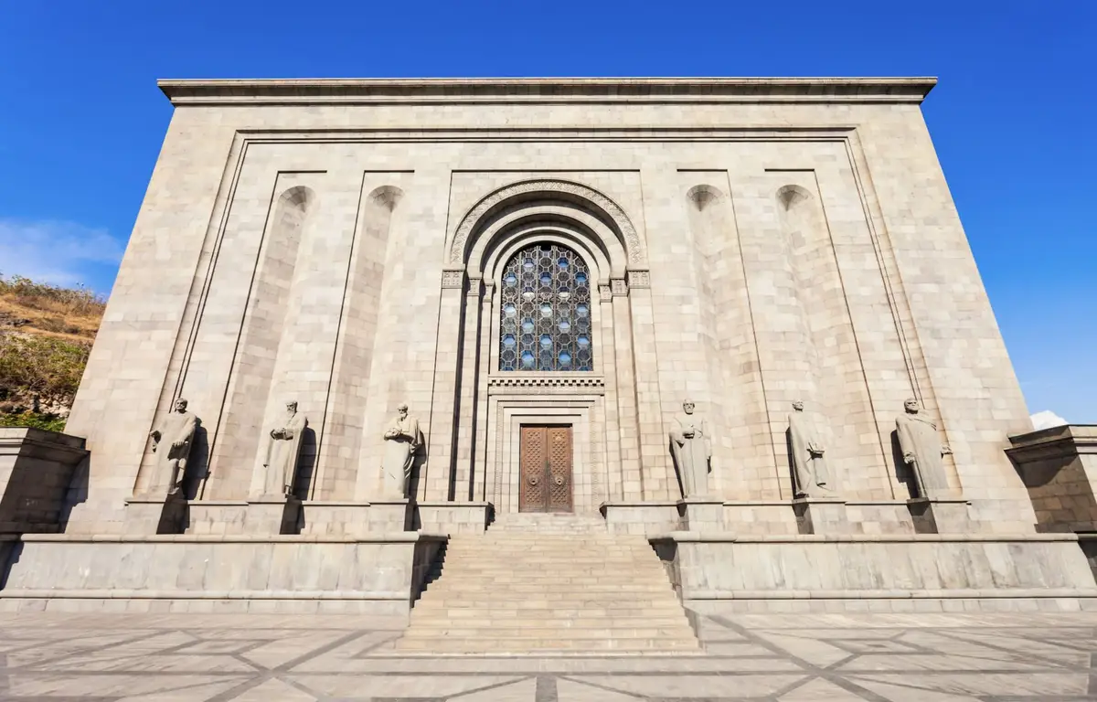 Armenia-Monument-Erevan