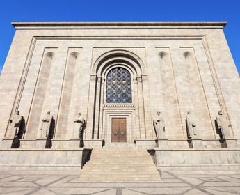 Armenia-Monument-Erevan