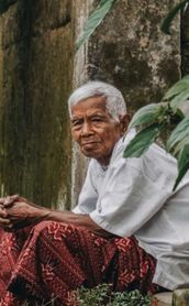 old-man-indonesia