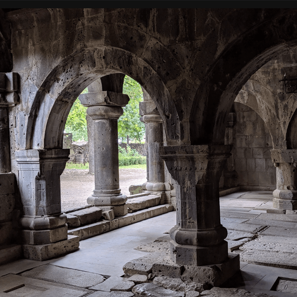 Debed-monastere-Sanahin