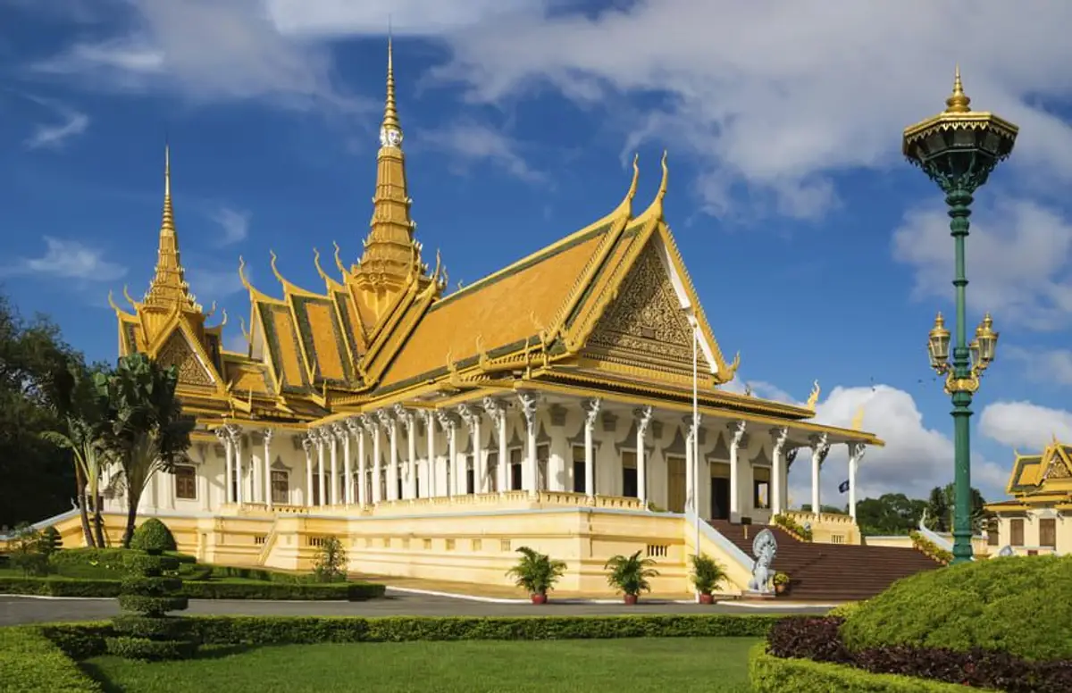 Cambodia - Le Cambodge en Liberte - Day 8