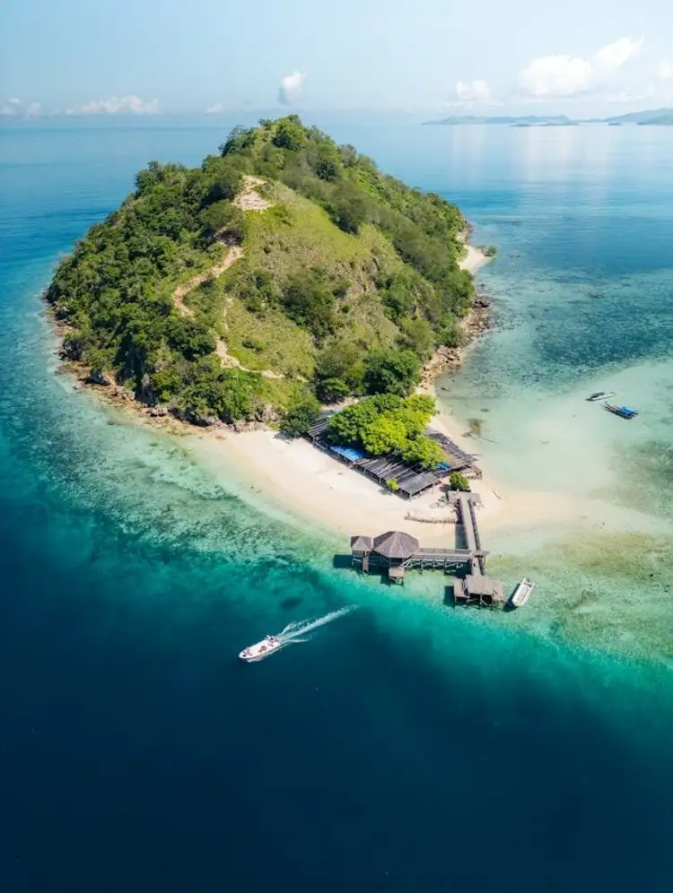 Fahrt zu den Komodo Inseln und zur Kelor Insel