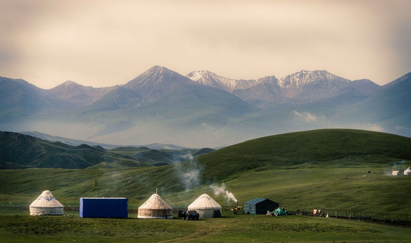 Nuit en yourte lors d'un voyage au Kirghizistan sur la route du Tian Shan