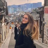 Portrait de Lisa Mariette, experte Shanti Travel en Corée du Sud, fascinée par le mont Hiei, la nature tranquille et les expériences immersives.