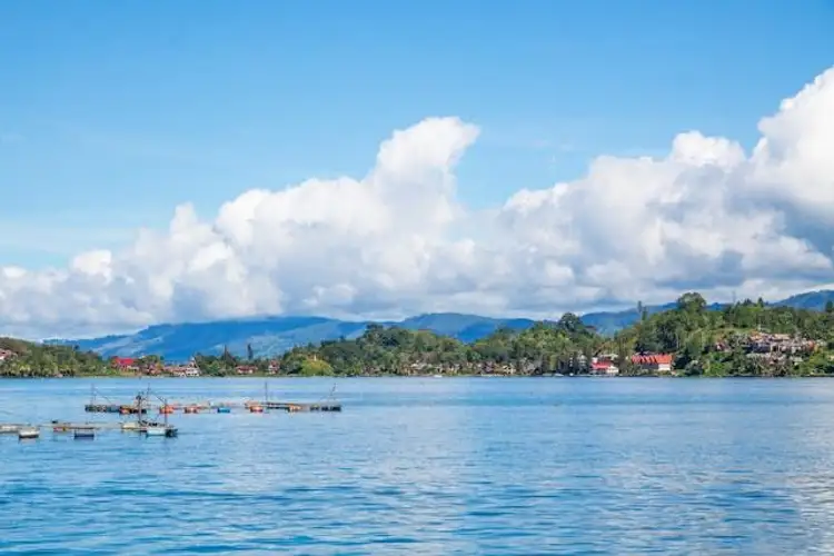 Fahrt zum Maninjau-See in Sumatra
