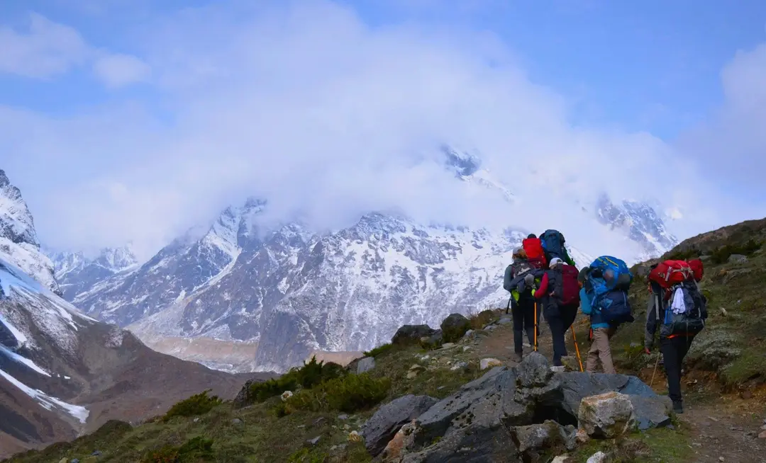Nepal Manaslu Samagaun trekking.jpg