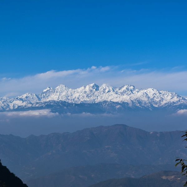 Voyage au Népal, Vue sur la chaîne de montagnes enneigée de Chandan Chaurasia