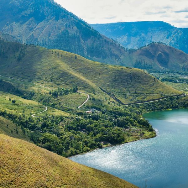 La côte volcanique du nord de Sumatra