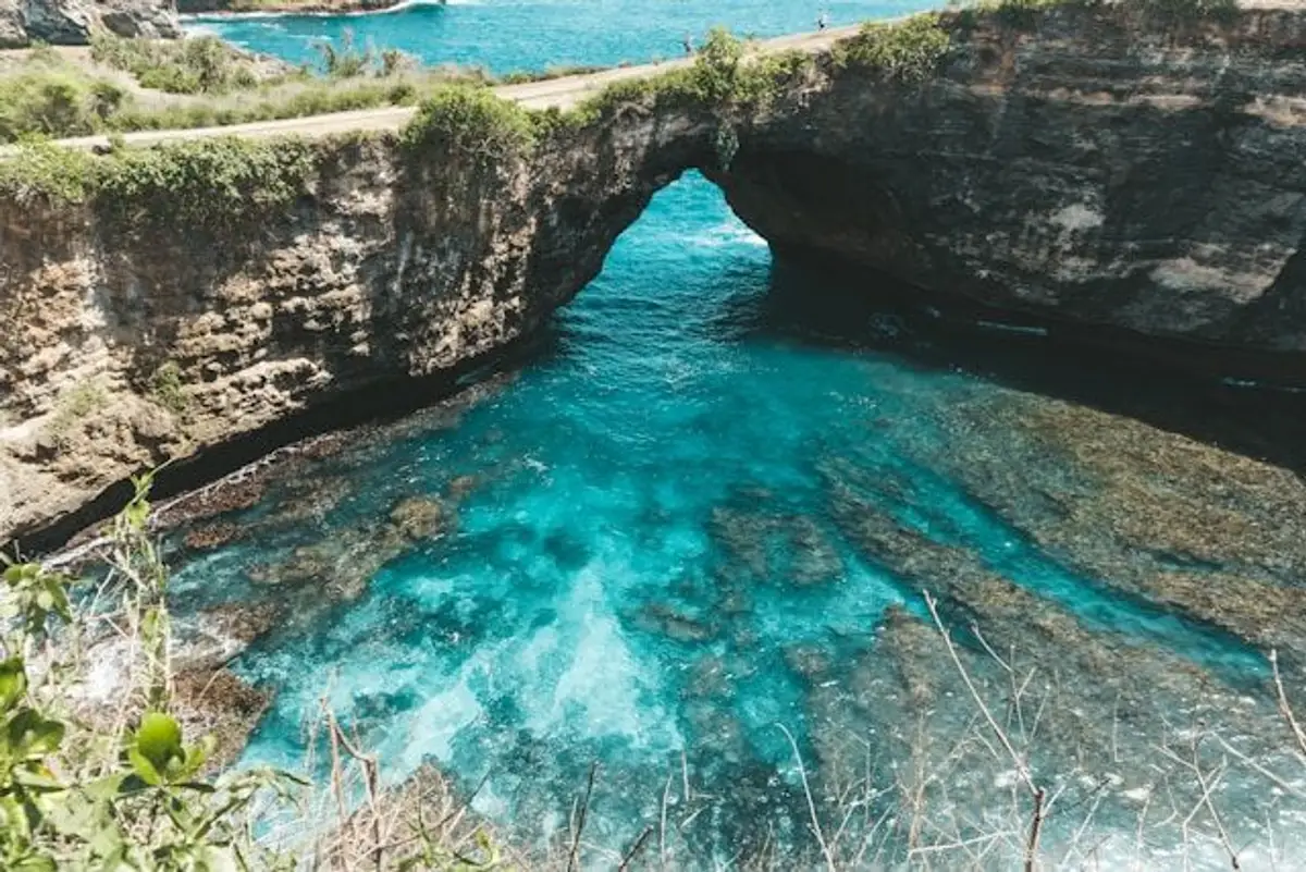 Besuch der Nusa Penida Strände in Indonesien