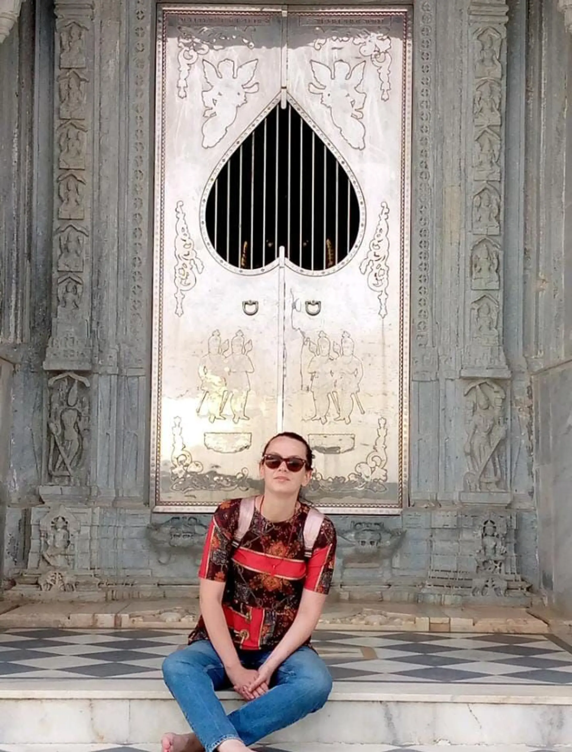 Portrait de Fabienne Alexandre, experte Shanti Travel, passionnée par Rishikesh et l’immersion spirituelle en Inde du Sud.