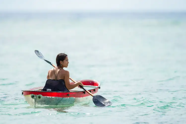Voyage en Polynésie Française - Kayak de mer transparent à Bora Bora
