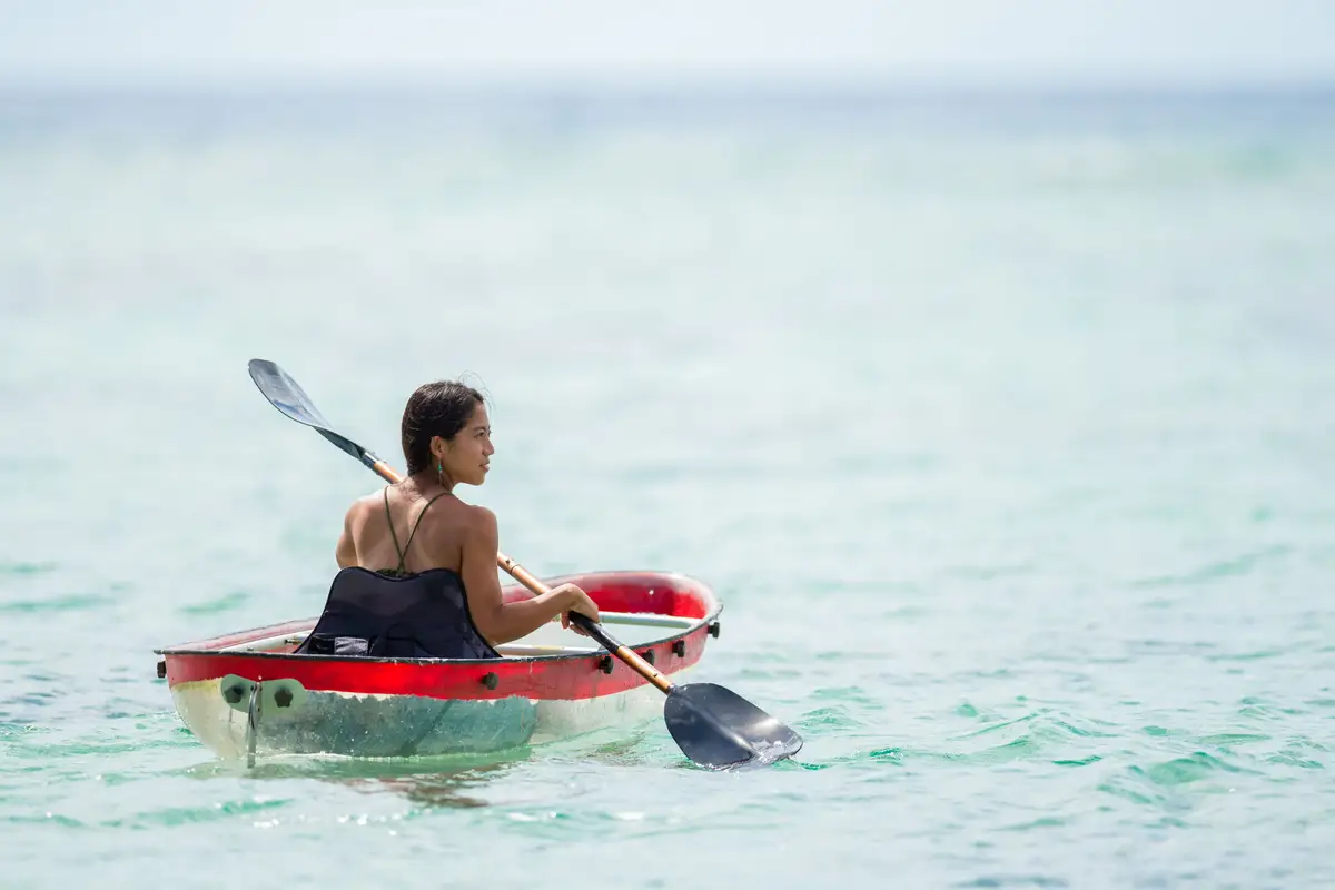 Voyage en Polynésie Française - Kayak de mer transparent à Bora Bora