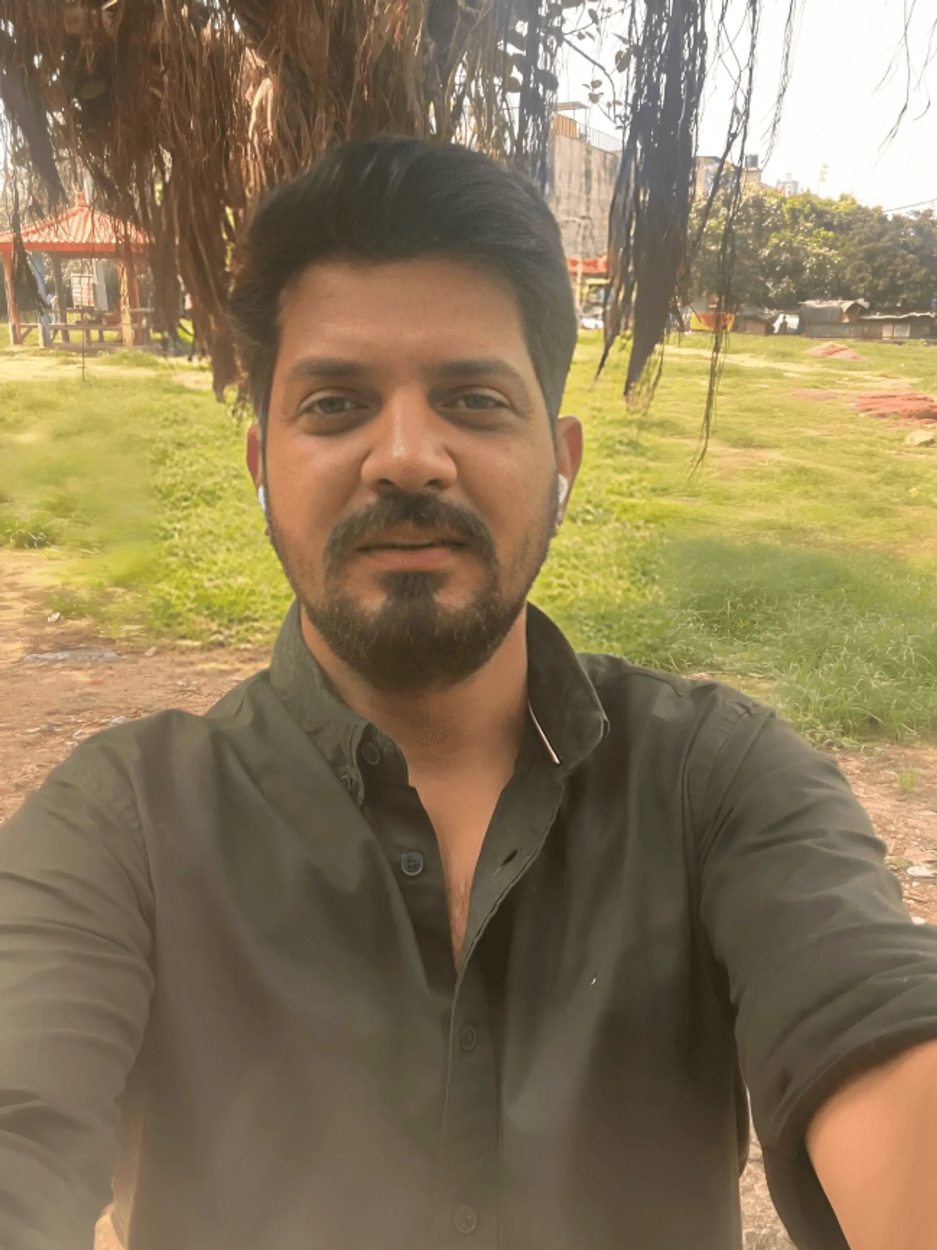 Portrait de Pradeep Rathore, expert Shanti Travel en Inde et Rajasthan, passionné par les traditions du désert, les forts majestueux et les rencontres humaines.