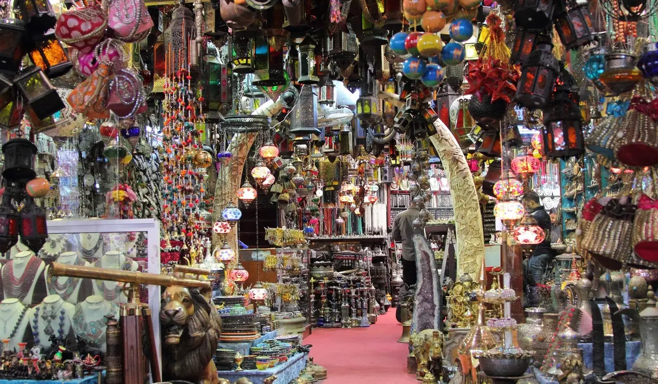magasin-souvenirs-artisanat-local