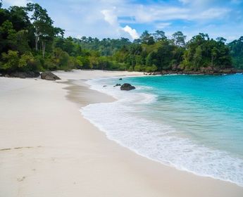 Besuch der Strände auf Sumba Kerewei, Watu Bella und Marosi